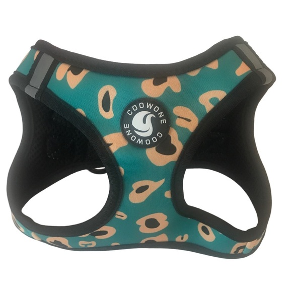 Coowone Other - Coowone Soft Mesh Dog Harness Size Med-Large